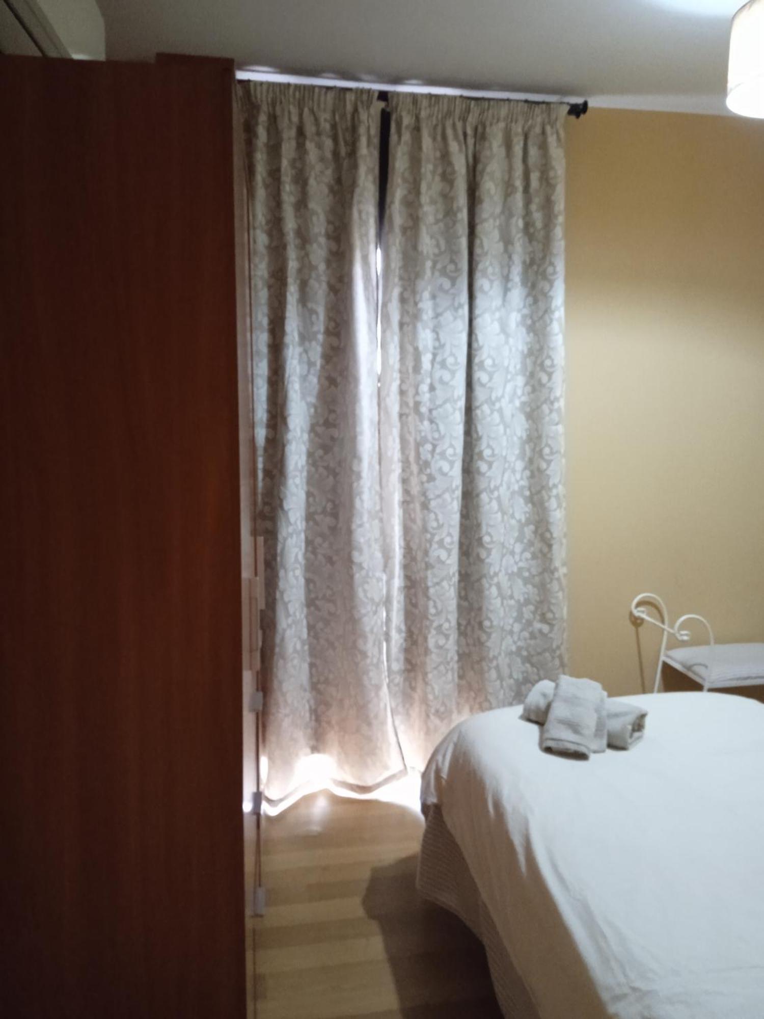 Apartamentos Turisticos La Garza Caces Δωμάτιο φωτογραφία