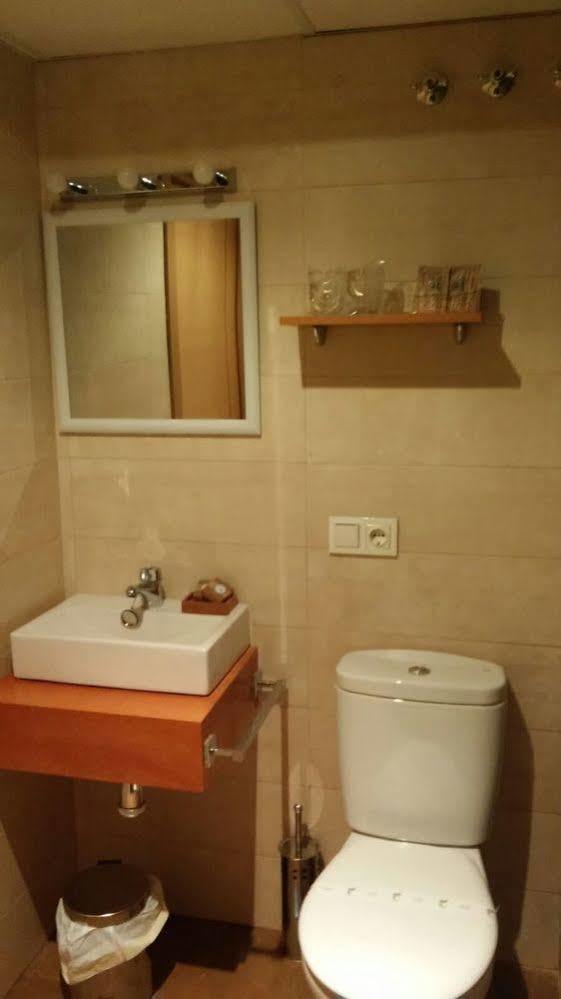 Apartamentos Turisticos La Garza Caces Εξωτερικό φωτογραφία